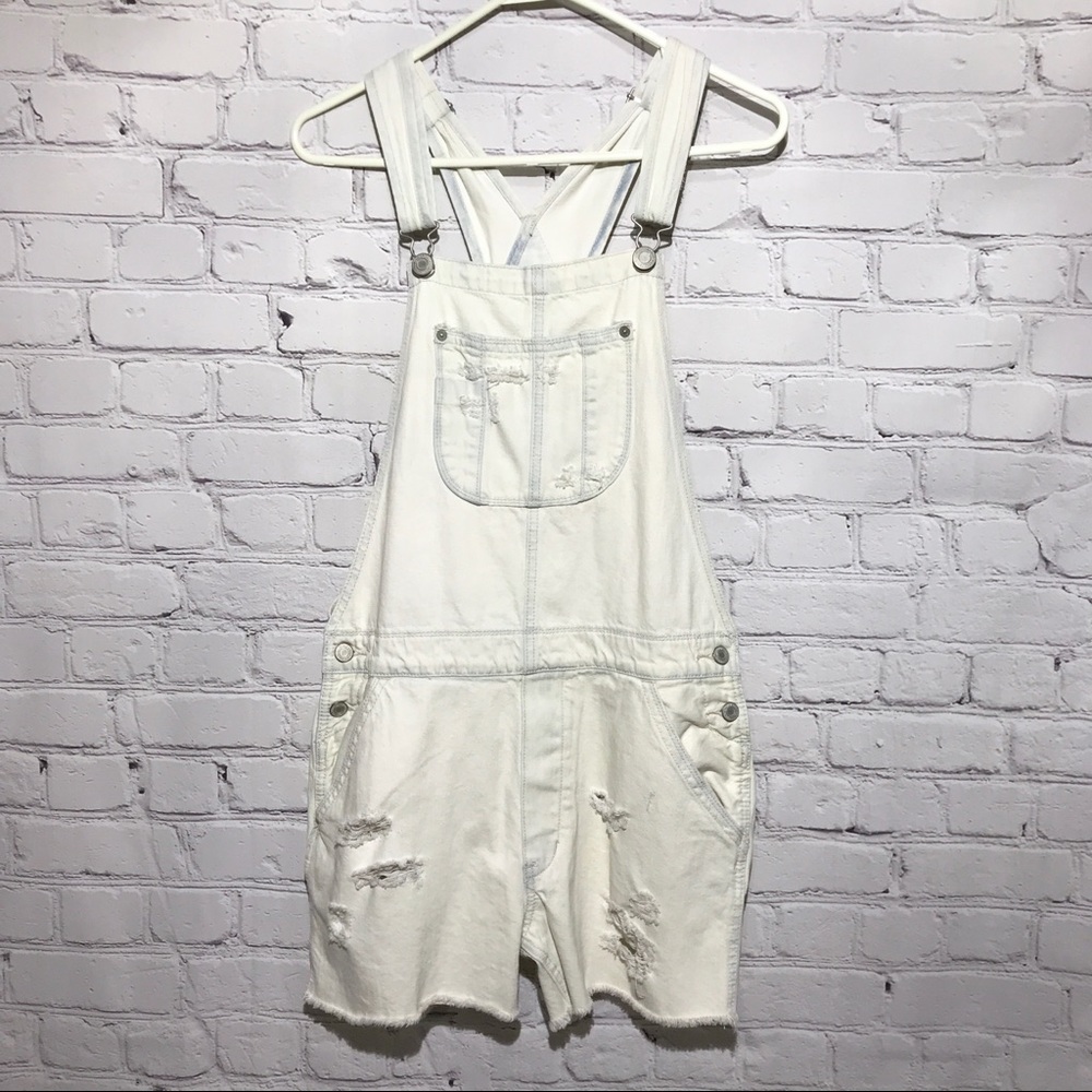 American Eagle | Distressed Light Overall Shorts